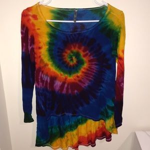 Long sleeve high-low tie-dye shirt size S